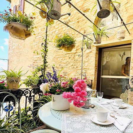 Spello House Patio Apartment Exterior photo